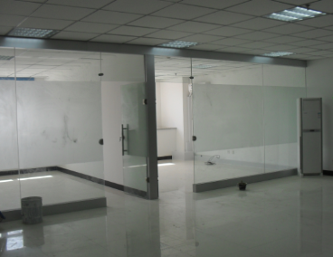 辦公室玻璃隔斷